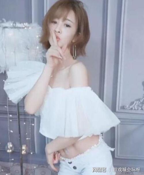 斗鱼美女吃瓜,现场笑料百出