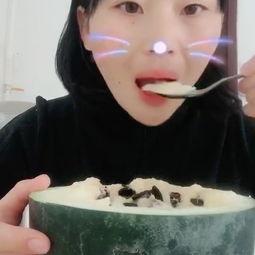 吃瓜大哭的视频